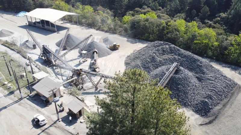 Mineração e Usinas de Asfalto